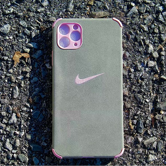 Nike iPhone case - Picture 5 of 5